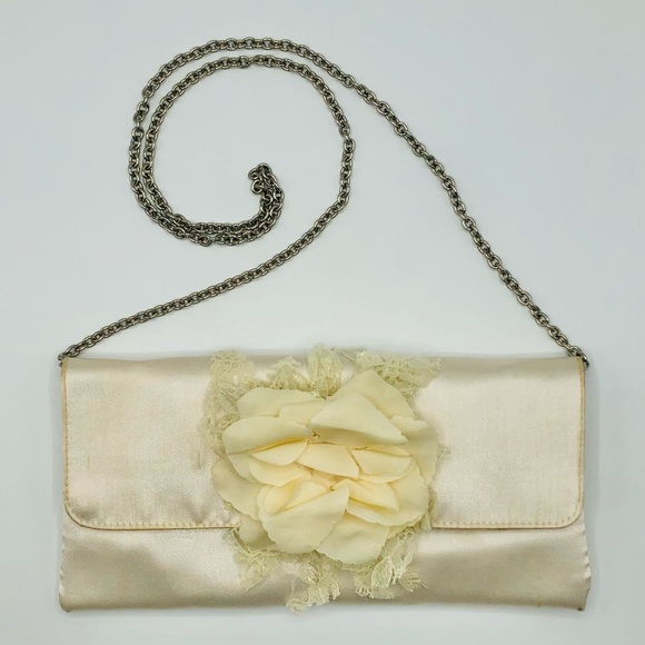 Vintage Satin Clutch with Flower Detail and Chain - Picture 8 of 8